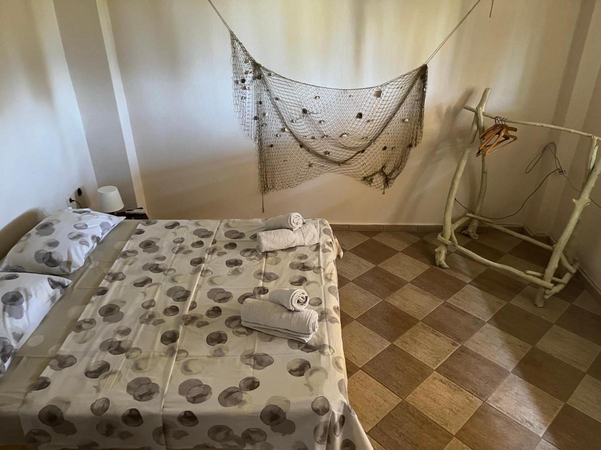 Guesthouse Kaliepia Ierissós Esterno foto