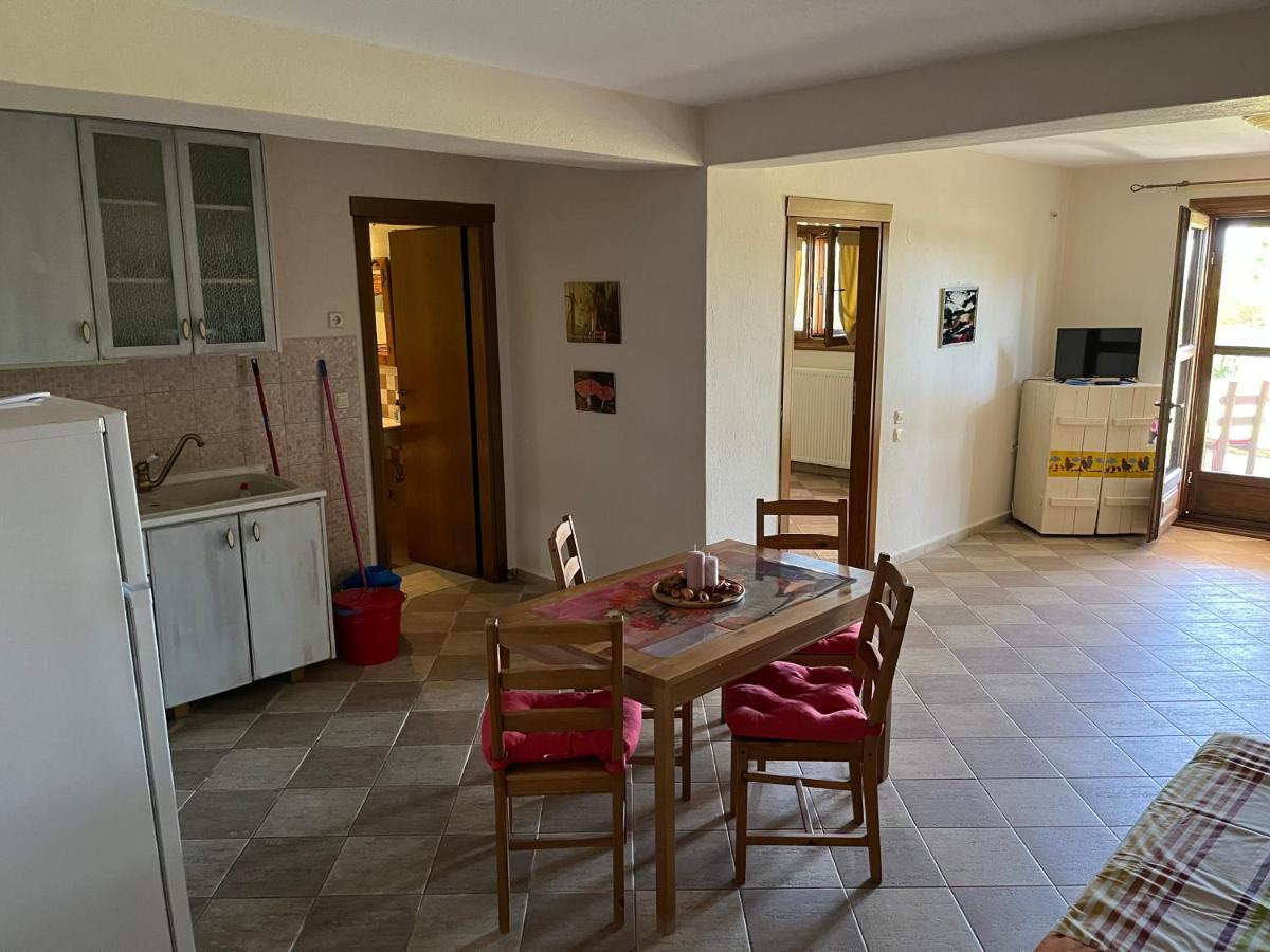 Guesthouse Kaliepia Ierissós Esterno foto